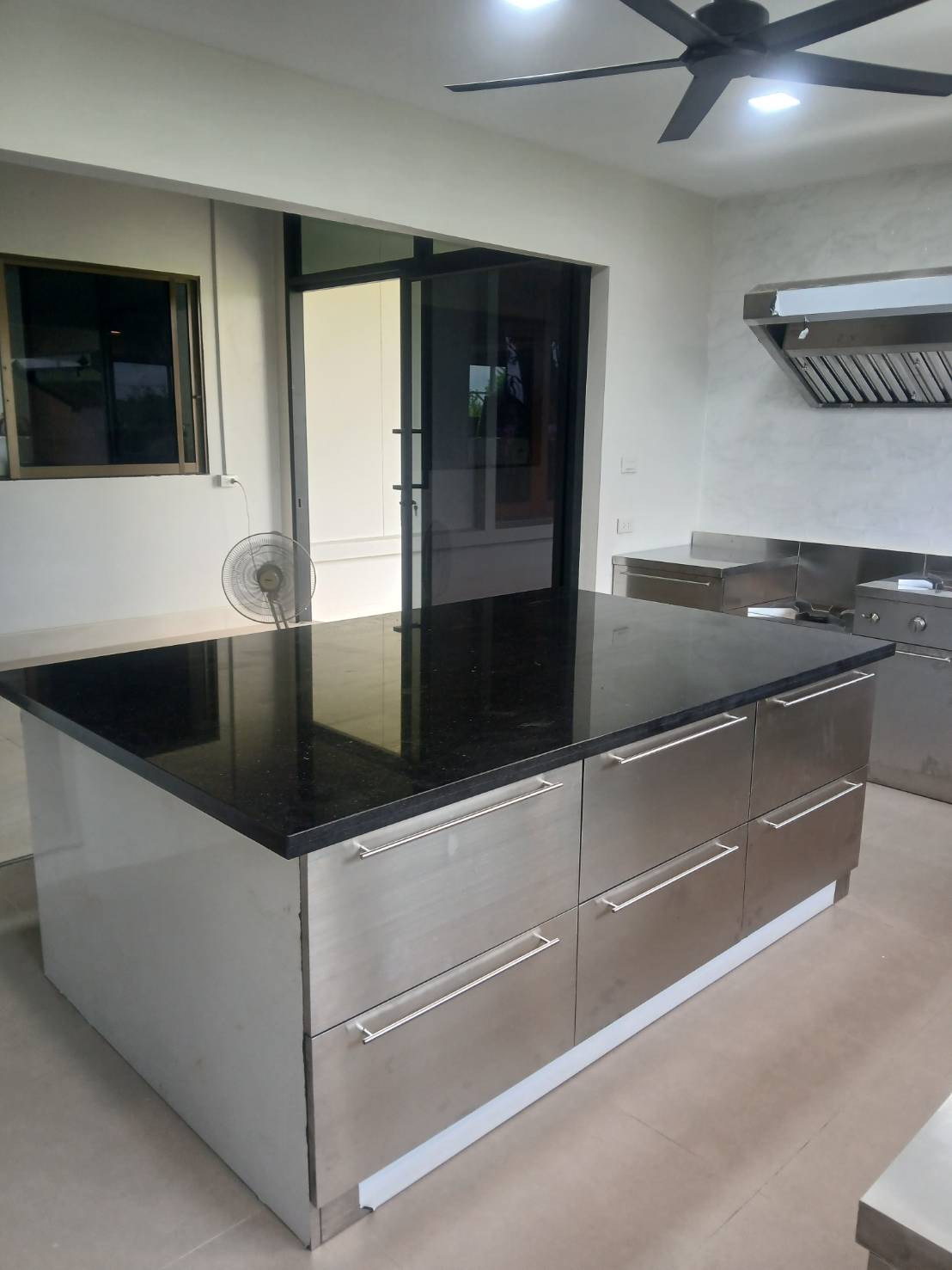 Home Kitchen